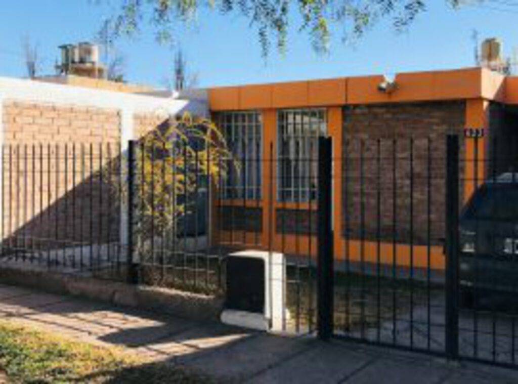 VENDO CASA ANTISISMICA EN Bº 2DO 13 DE DICIEMBRE, LUJAN DE CUYO, MENDOZA.