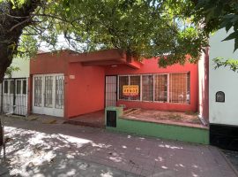 VENDO CASA EN CALLE PATRICIOS 181, LUJAN DE CUYO, MENDOZA.